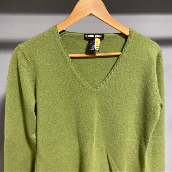 CASHMERE SWEATER, Size M - Picture 2 of 5